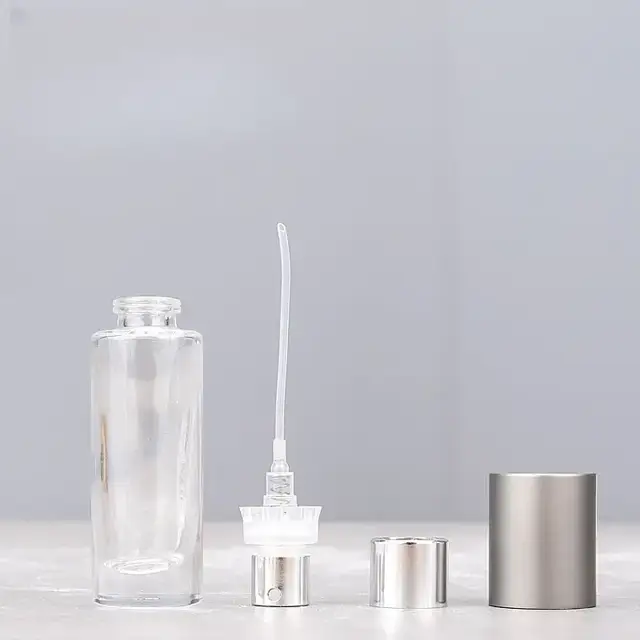 Glass Sample Spray Bottles view 3