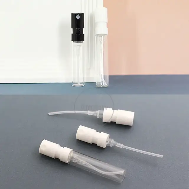Glass Sample Spray Bottles view 5