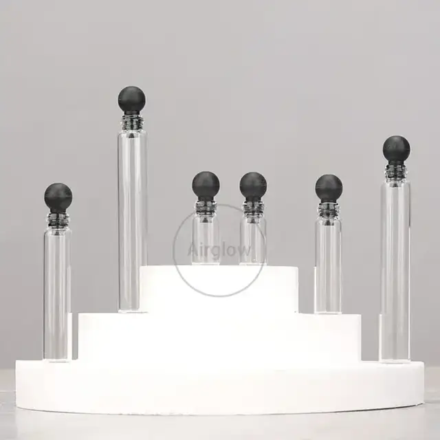 Mini glass sample vials view 3