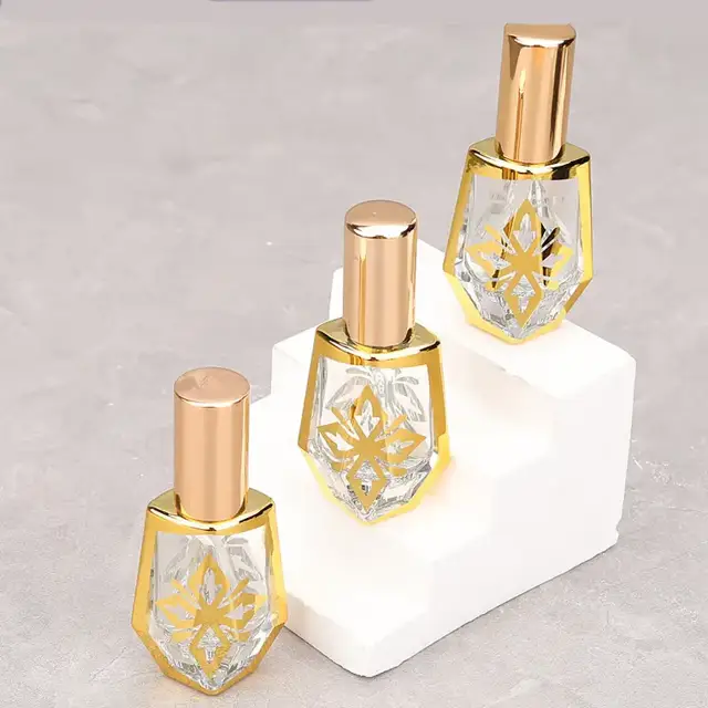 Glass Sample Spray Bottles view 4