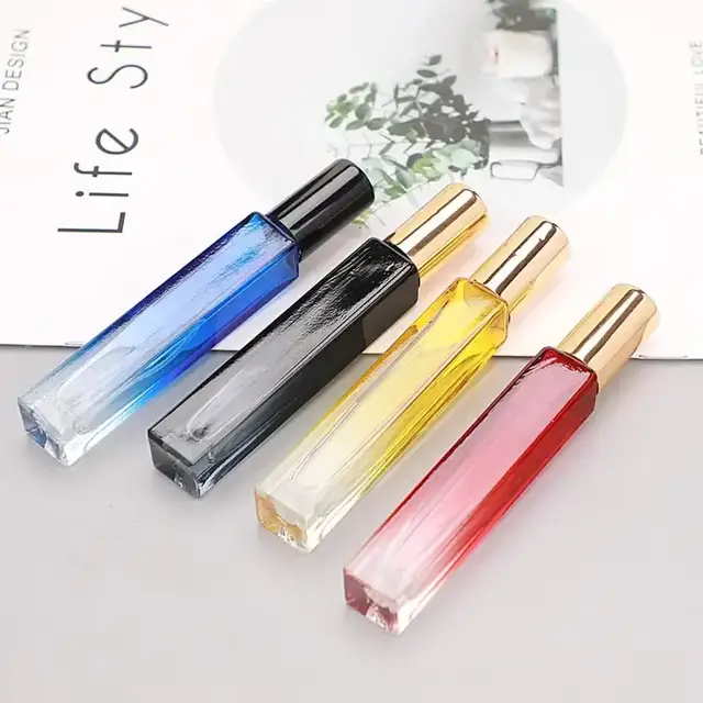 Glass Sample Spray Bottles view 3