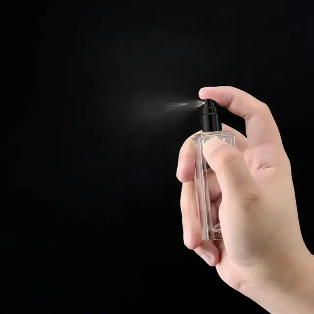 Glass Perfume Spray Bottles view 2